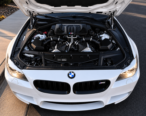 White 2013 BMW M5 Base