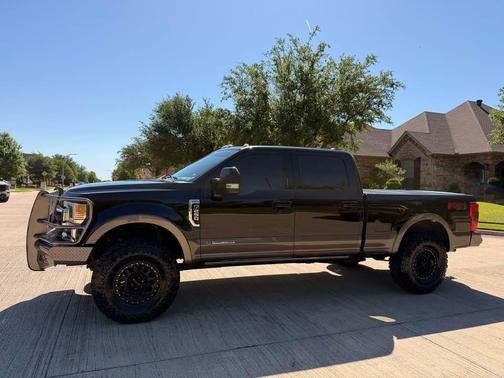 Black 2022 Ford F-250 King Ranch