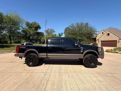 Black 2022 Ford F-250 King Ranch