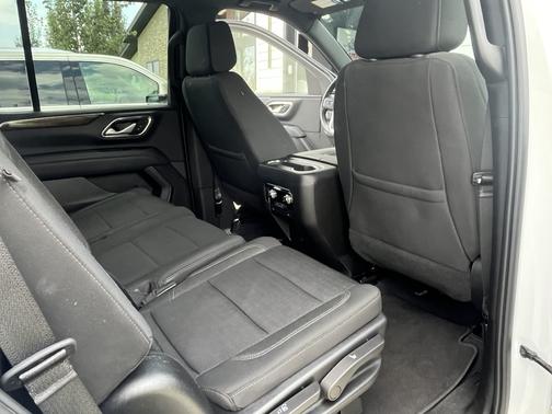 2022 GMC Yukon SLE