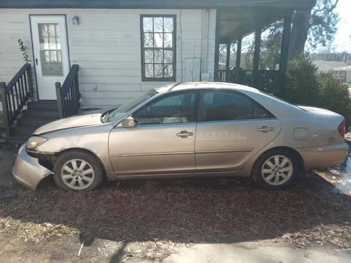 2002 Toyota Camry LE