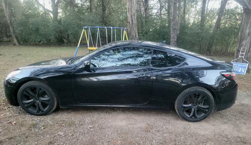 2011 Hyundai Genesis Coupe 2.0T