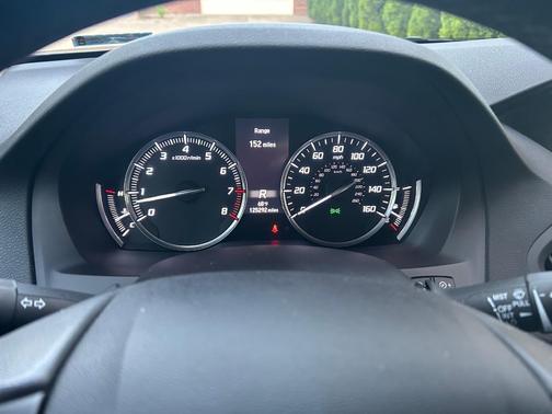 White 2016 Acura MDX SH-AWD