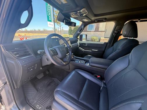 Gray 2025 Lexus GX 550 Luxury+