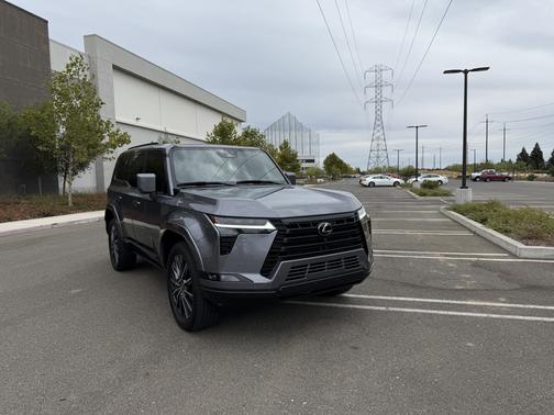 Gray 2025 Lexus GX 550 Luxury+