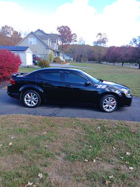 2014 Dodge Avenger R/T