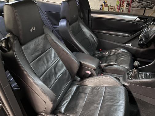 2012 Volkswagen Golf R 2-Door