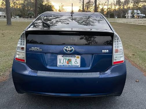Blue 2010 Toyota Prius IV