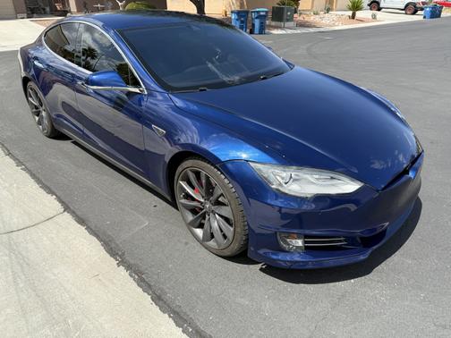 2015 Tesla Model S P90D