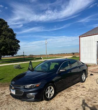 Blue 2018 Chevrolet Malibu 1LS