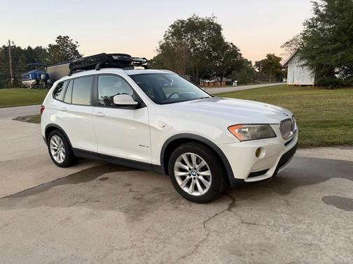 White 2011 BMW X3 xDrive28i
