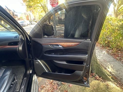 Black 2016 Cadillac Escalade ESV Luxury