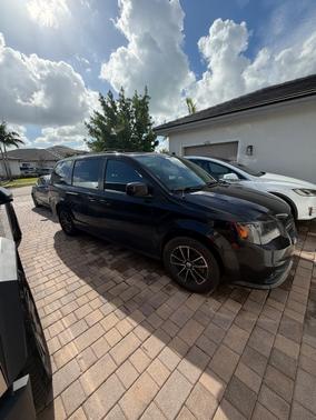 2017 Dodge Grand Caravan GT