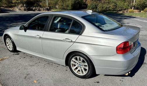2006 BMW 325 xi