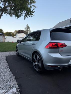 Silver 2017 Volkswagen Golf GTI Autobahn 4-Door