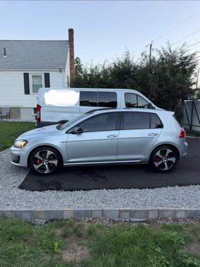 Silver 2017 Volkswagen Golf GTI Autobahn 4-Door