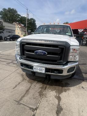 White 2016 Ford F-350 XL