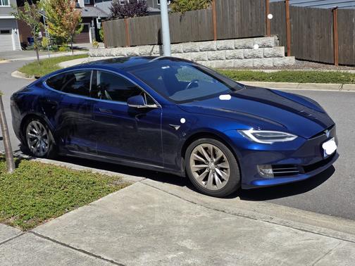 2018 Tesla Model S 75D