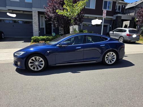 2018 Tesla Model S 75D