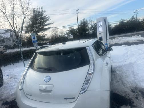 2014 Nissan Leaf SV