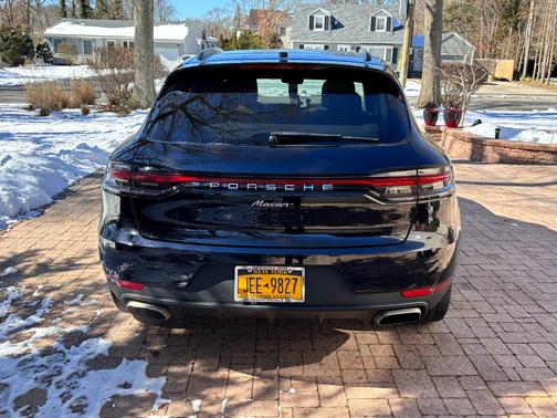 2020 Porsche Macan Macan