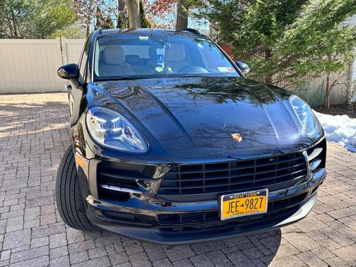 2020 Porsche Macan Macan