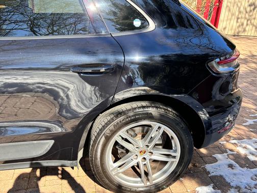 2020 Porsche Macan Macan