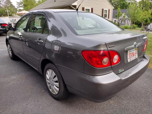 2007 Toyota Corolla LE