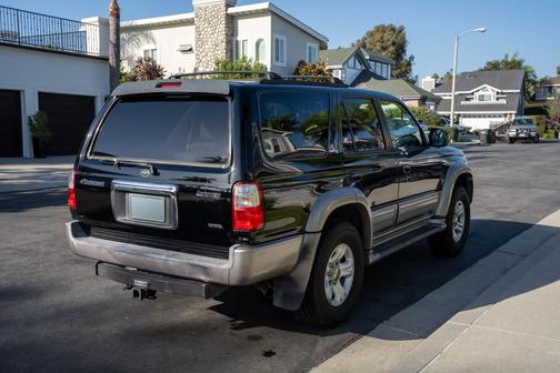 Black 2002 Toyota 4Runner Limited
