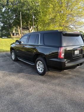 Black 2016 GMC Yukon SLE
