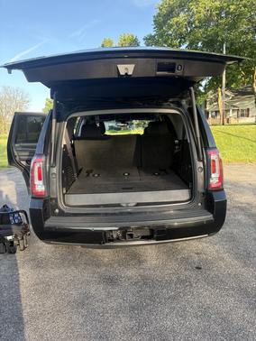 Black 2016 GMC Yukon SLE