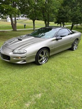Beige 1999 Chevrolet Camaro Z28