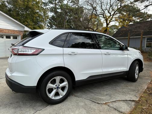 2016 Ford Edge SE