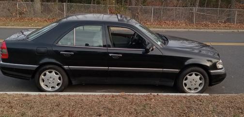 1995 Mercedes-Benz C-Class C220