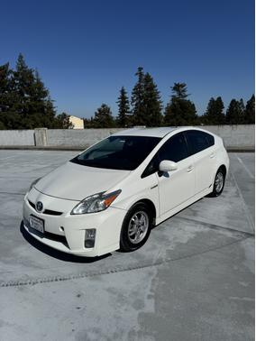 2011 Toyota Prius III