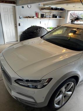 Photo 2 of 3 of 2018 Volvo V90 Cross Country T6 Volvo Ocean Race