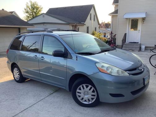 2007 Toyota Sienna LE