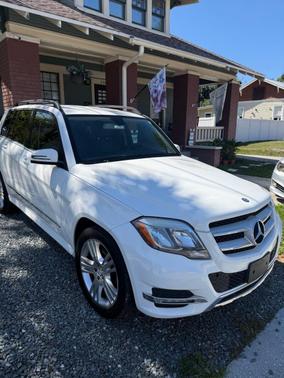 White 2013 Mercedes-Benz GLK-Class GLK 350 4MATIC