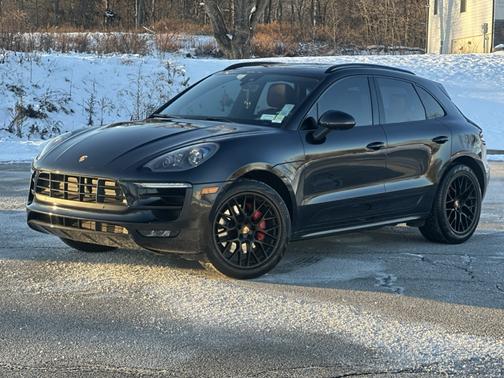 2017 Porsche Macan Macan GTS