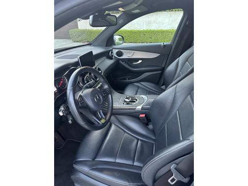 2019 Mercedes-Benz GLC 300 Base
