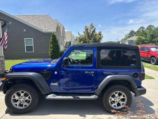 2020 Jeep Wrangler Sport