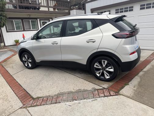 2022 Chevrolet Bolt EUV LT