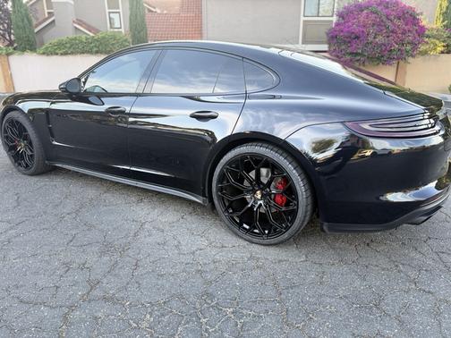 2018 Porsche Panamera Panamera 4
