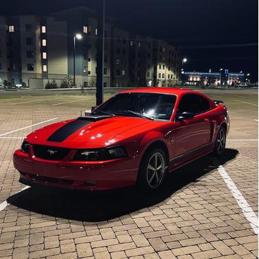 2004 Ford Mustang Mach I