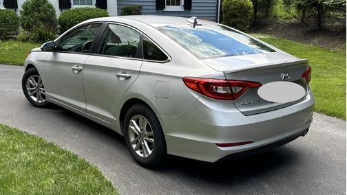 2016 Hyundai SONATA SE