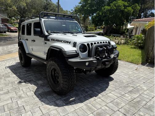 2023 Jeep Wrangler Rubicon 392