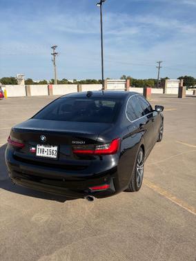 Black 2019 BMW 330 i