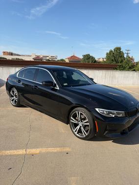 Black 2019 BMW 330 i