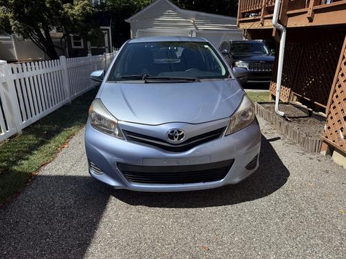 2014 Toyota Yaris L