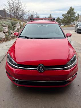 2018 Volkswagen Golf SportWagen TSI S